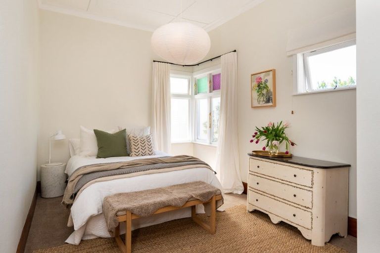 Photo of property in 19 Vigor Brown Street, Napier South, Napier, 4110