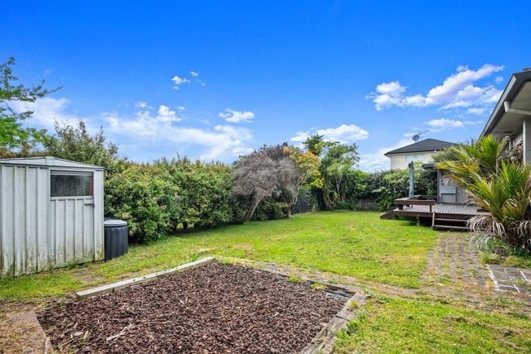 Photo of property in 1/10 Elliot Street, Howick, Auckland, 2014