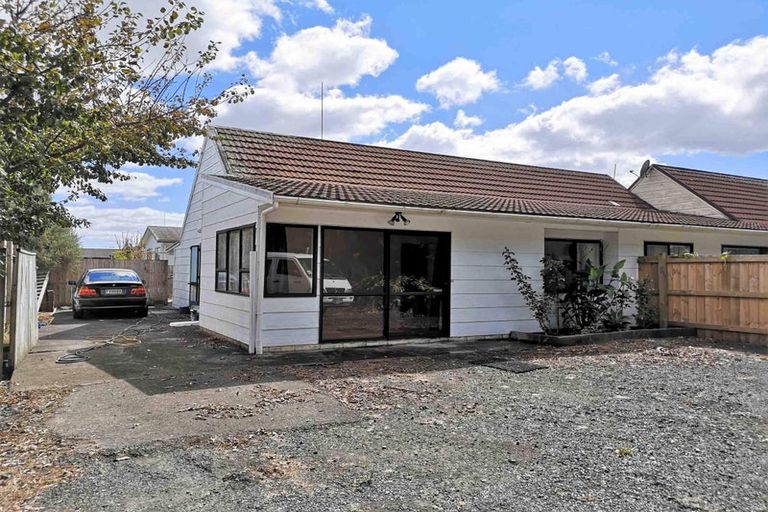 Photo of property in 33a Springs Road, Parakai, 0830