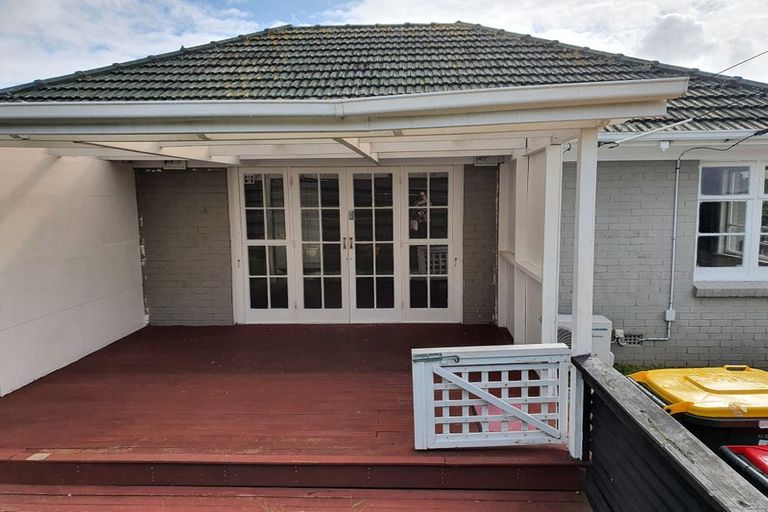 Photo of property in 23a Great South Road, Manurewa, Auckland, 2102