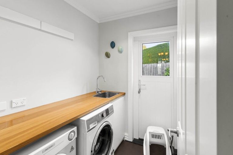 Photo of property in 8 Leven Street, Roslyn, Dunedin, 9010