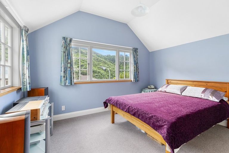 Photo of property in 11 Ridvan Grove, Ngaio, Wellington, 6035