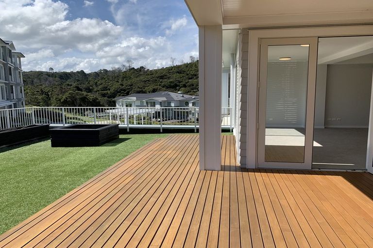 Photo of property in 109 Panorama Heights, Orewa, 0931