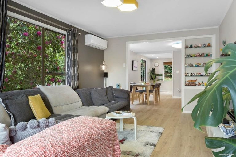 Photo of property in 26 Cranston Street, Torbay, Auckland, 0632