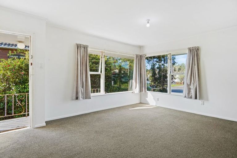 Photo of property in 1/9 Moana Avenue, Belmont, Auckland, 0622