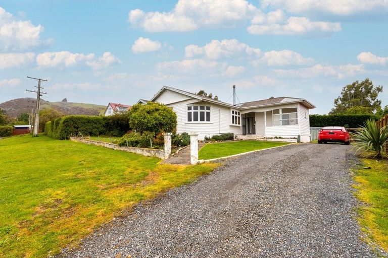 Photo of property in 10 Grey Street, Port Chalmers, 9023