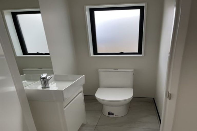 Photo of property in 20 Bei Road, Papakura, 2110