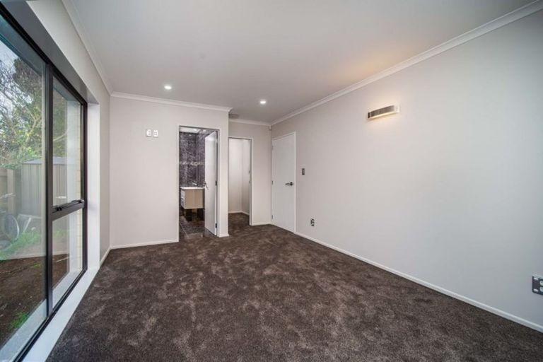 Photo of property in 19b James Street, Mangere East, Auckland, 2024