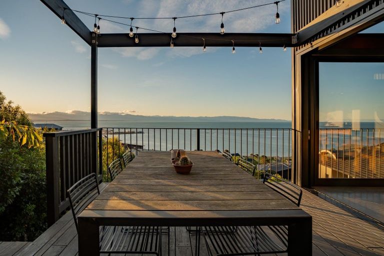 Photo of property in 46 Davies Drive, Atawhai, Nelson, 7010