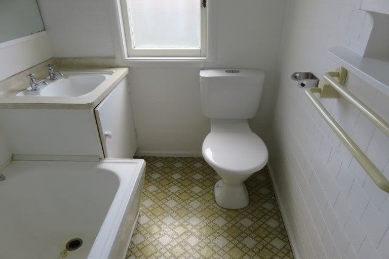 Photo of property in 20 Forest Lake Road, Forest Lake, Hamilton, 3200