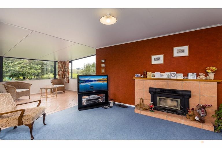 Photo of property in 749 Hakataramea Highway, Waimate, 7977
