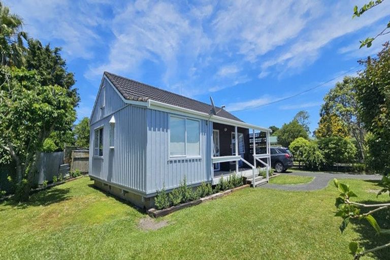 Photo of property in 12 Cove Road, Waipu, 0510
