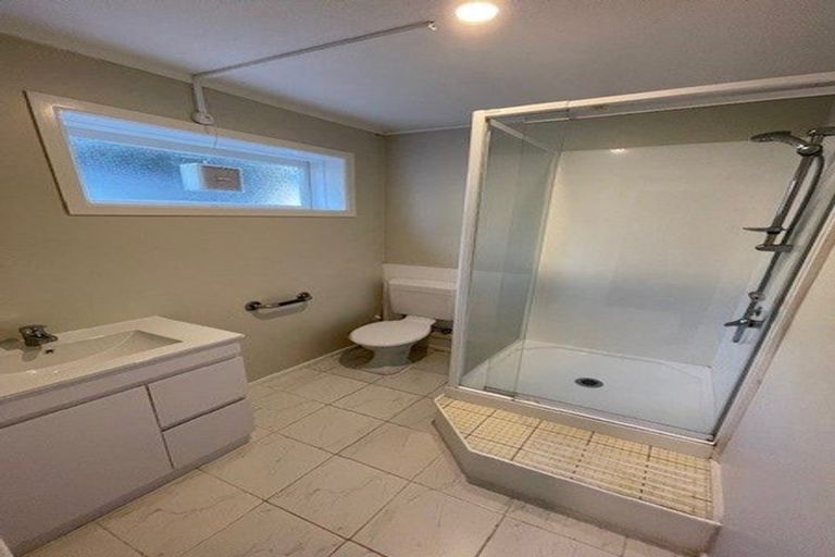 Photo of property in 1/4 Cecil Road, Milford, Auckland, 0620