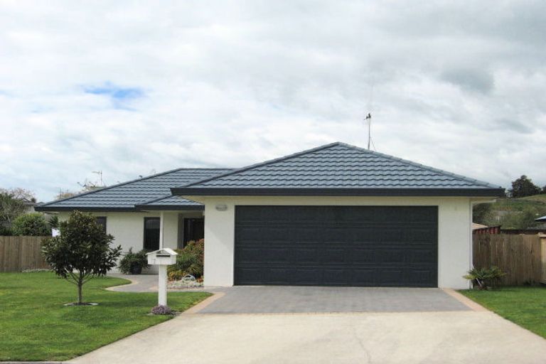 Photo of property in 7 Solander Drive, Welcome Bay, Tauranga, 3112
