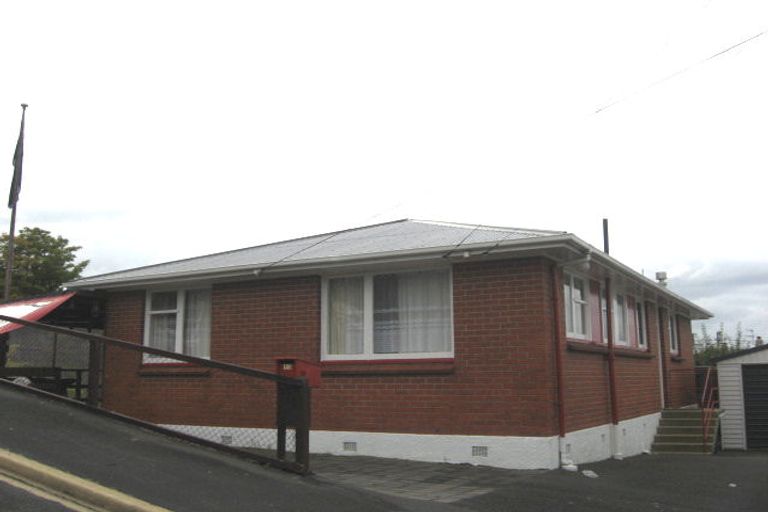 Photo of property in 10 Laing Street, Caversham, Dunedin, 9012