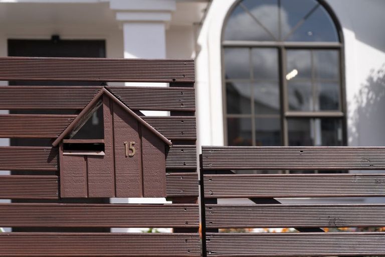 Photo of property in 15 Kentwood Drive, Woodridge, Wellington, 6037