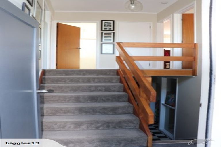 Photo of property in 2/47 Braemar Road, Rothesay Bay, Auckland, 0630