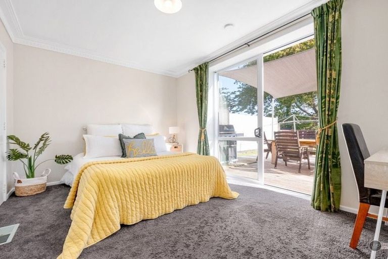 Photo of property in 51 Golders Road, Elderslea, Upper Hutt, 5018