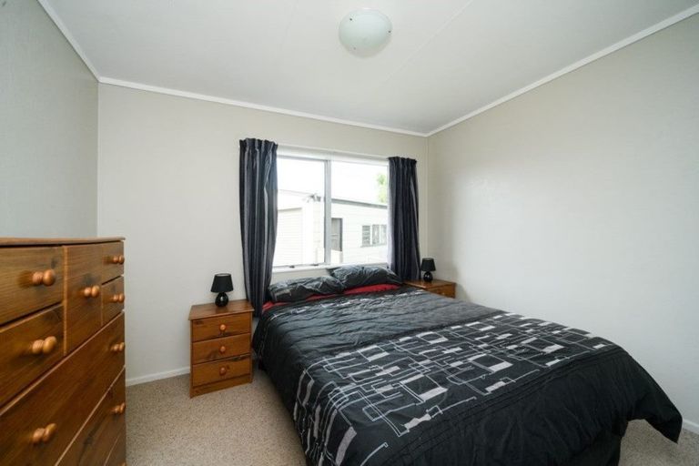 Photo of property in 34 Jupiter Street, Milson, Palmerston North, 4414