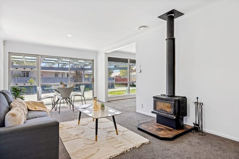Photo of property in 11 Kuaka Crescent, Bromley, Christchurch, 8062