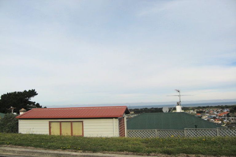 Photo of property in 56 Moana Crescent, Musselburgh, Dunedin, 9013