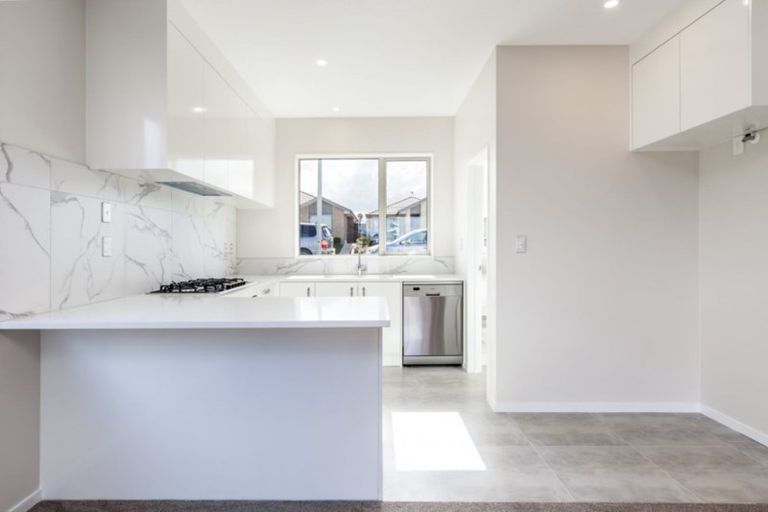 Photo of property in 13 Huamanu Street, Pukekohe, 2120