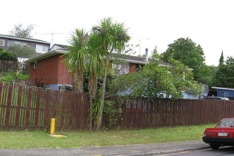 Photo of property in 32 Glamorgan Drive, Torbay, Auckland, 0630