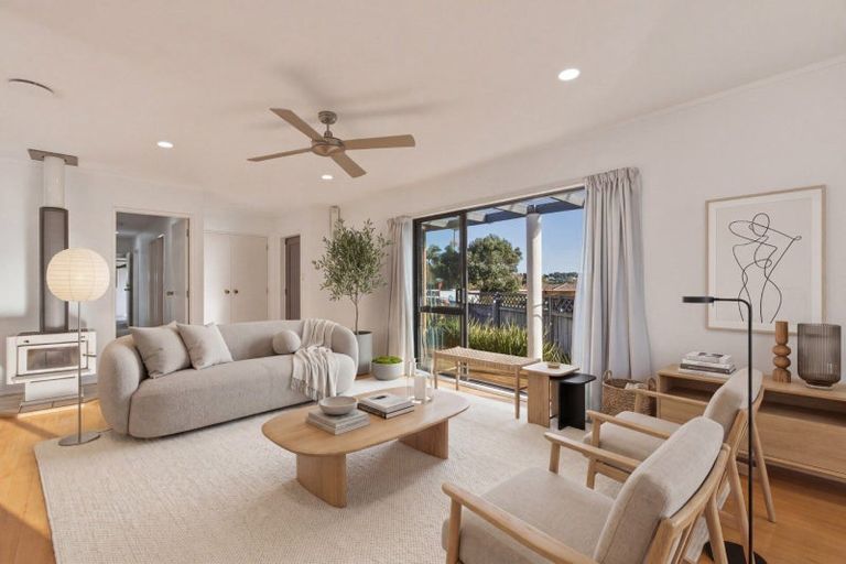 Photo of property in 25 Lucerne Place, Welcome Bay, Tauranga, 3112