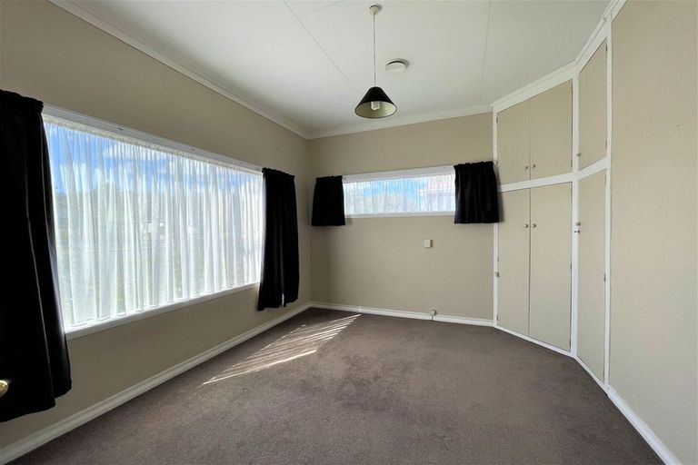 Photo of property in 36 Saint Catherine Street, Kaitangata, 9210