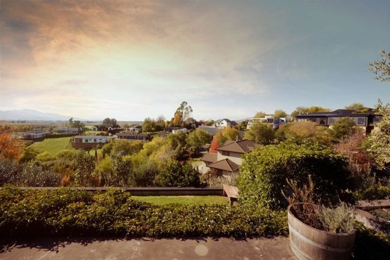 Photo of property in 8 Ridgetop Rise, Fairhall, Blenheim, 7272