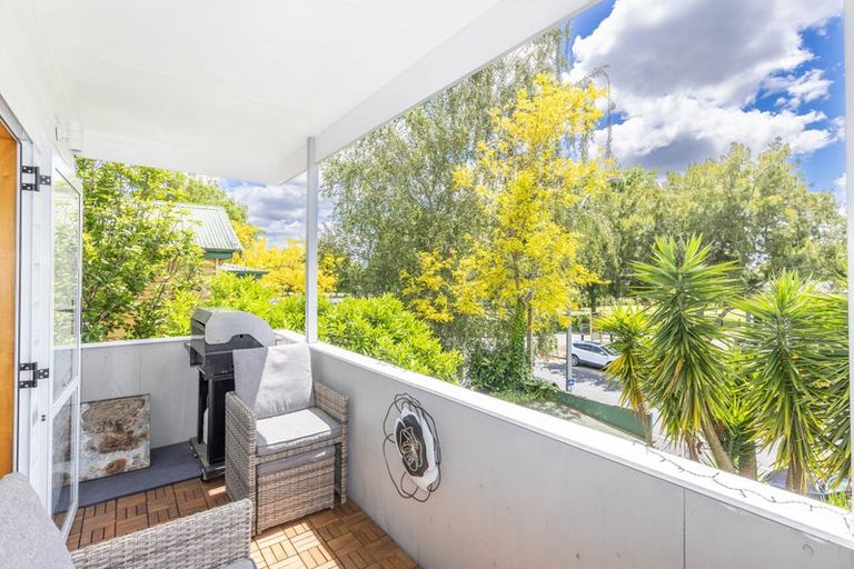 Photo of property in 9 Seddon Road, Frankton, Hamilton, 3204