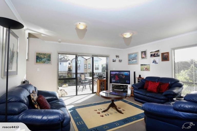 Photo of property in St Claire Village, 9/172 Mcleod Road, Te Atatu South, Auckland, 0610