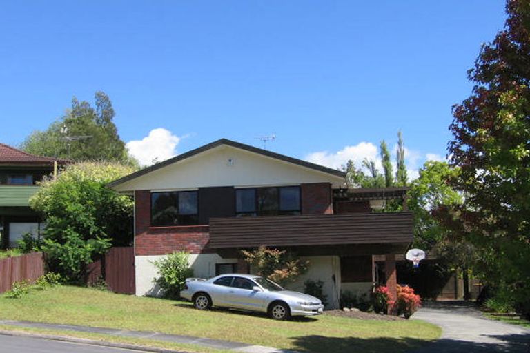 Photo of property in 10 Kallista Place, Browns Bay, Auckland, 0630
