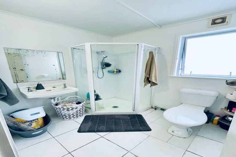Photo of property in 7 Aratonga Avenue, Greenlane, Auckland, 1051