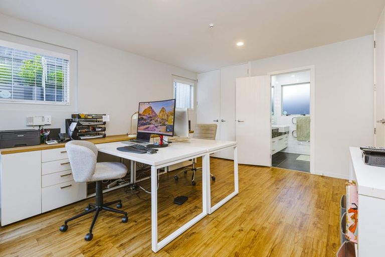 Photo of property in 316 Hill Road, The Gardens, Auckland, 2105