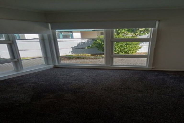 Photo of property in 38 Pembroke Street, Avondale, Christchurch, 8061