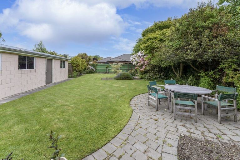 Photo of property in 33 Leistrella Road, Hoon Hay, Christchurch, 8025