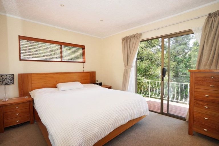 Photo of property in 86 Porritt Avenue, Chatswood, Auckland, 0626
