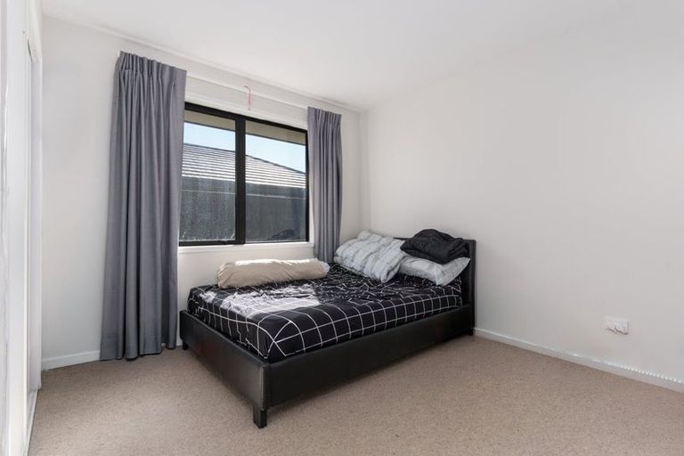 Photo of property in 187 Faringdon Boulevard, Rolleston, 7615