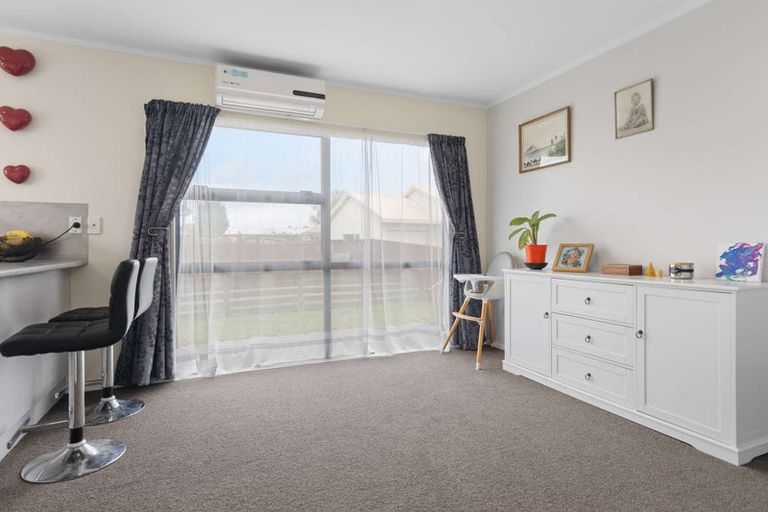 Photo of property in 21 Penney Green, Nawton, Hamilton, 3200