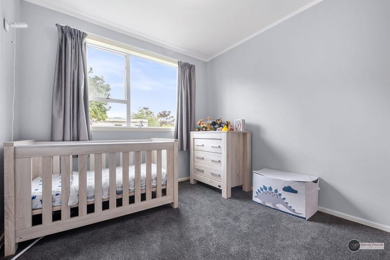 Photo of property in 14 California Drive, Totara Park, Upper Hutt, 5018