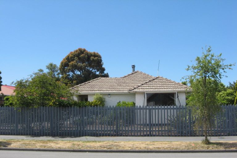 Photo of property in 30 Lamorna Road, Parklands, Christchurch, 8083