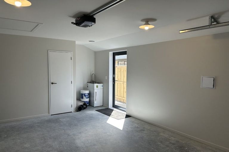 Photo of property in 12 Applegrove Crescent, Belfast, Christchurch, 8051