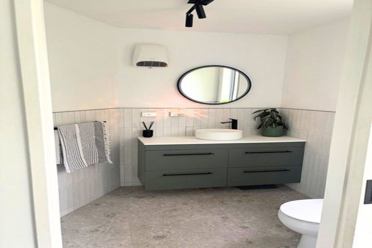 Photo of property in 12 Kukupa Grove, Heretaunga, Upper Hutt, 5018