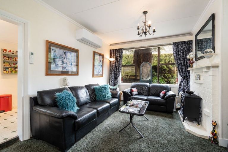 Photo of property in 82 Glen Road, The Glen, Dunedin, 9011