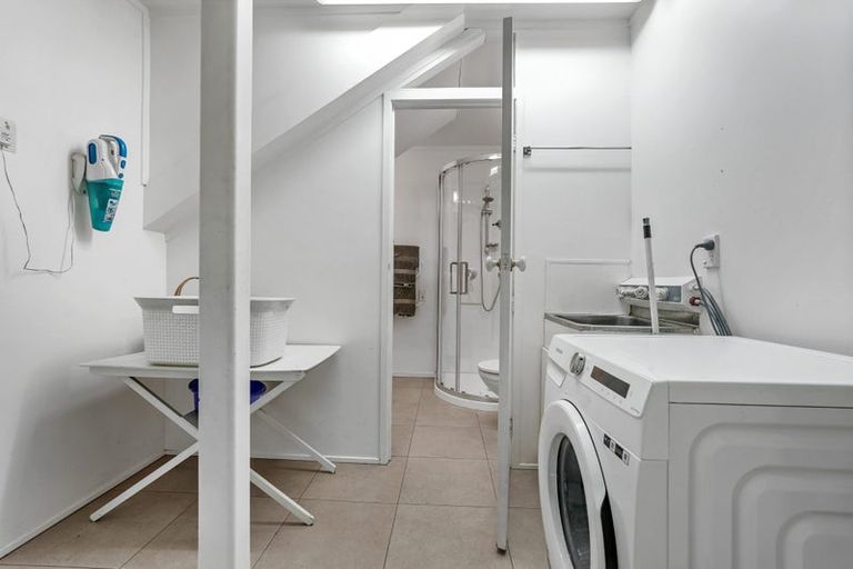 Photo of property in 40a Duncansby Road, Stanmore Bay, Whangaparaoa, 0932