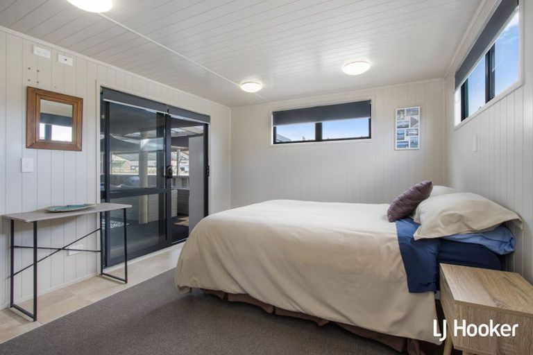 Photo of property in 12 Breaker's Crescent, Waihi Beach, 3611