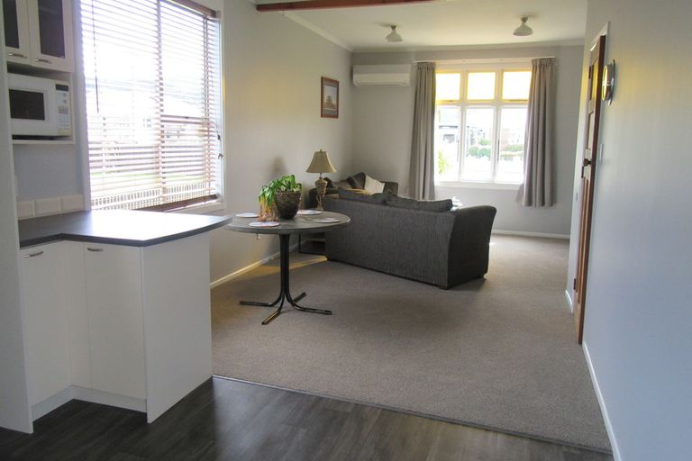 Photo of property in 25 Opie Street, Waimate, 7924