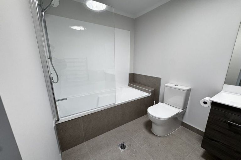 Photo of property in 12 Kapia Road, Westgate, Auckland, 0614