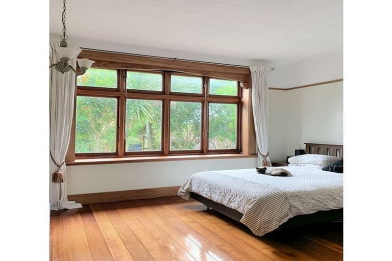 Photo of property in 1 Winslow Place, Levin, 5510